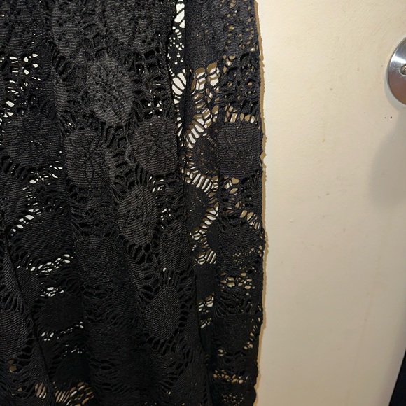 Coverup - Picture 6 of 7